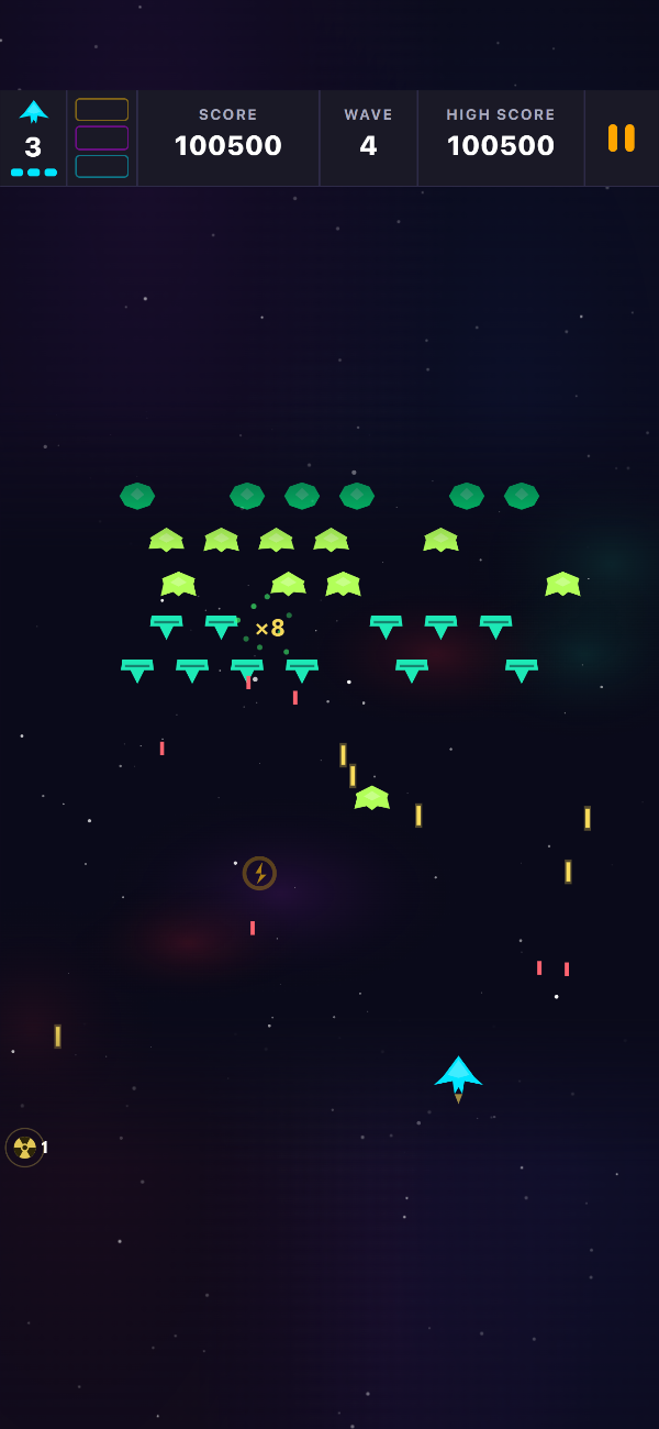 Free-mode gameplay during wave 4, with a combo streak and a Nova Bomb ready to detonate