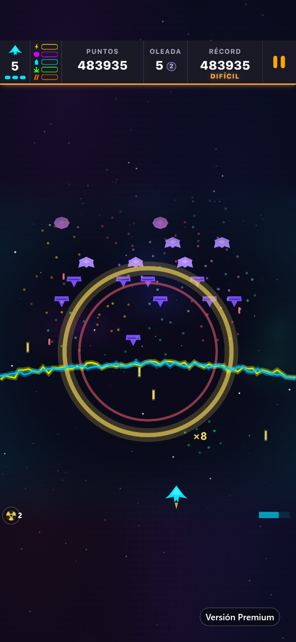 Oleada Void Siege de Premium en el nivel Difícil, con una barrera eléctrica que se cierra y la onda expansiva de una Nova Bomb limpiando la pantalla