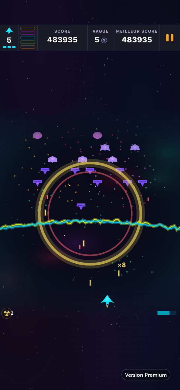 Vague Premium Void Siege avec une barrière électrique qui se referme et l'onde de choc d'une Nova Bomb qui nettoie l'écran